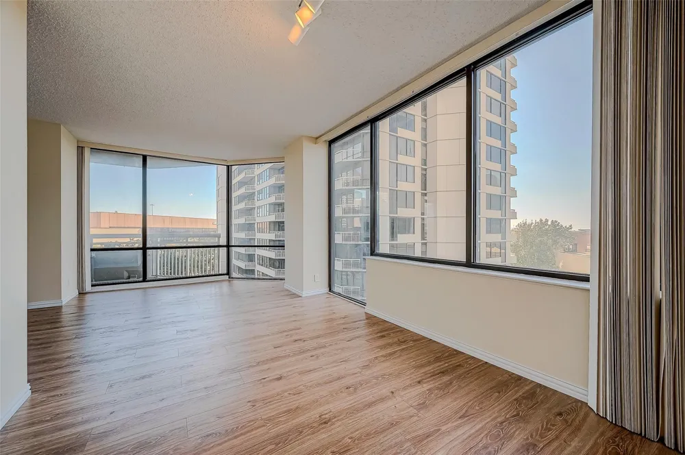 14 Greenway Plaza #6P Houston, TX 77046
