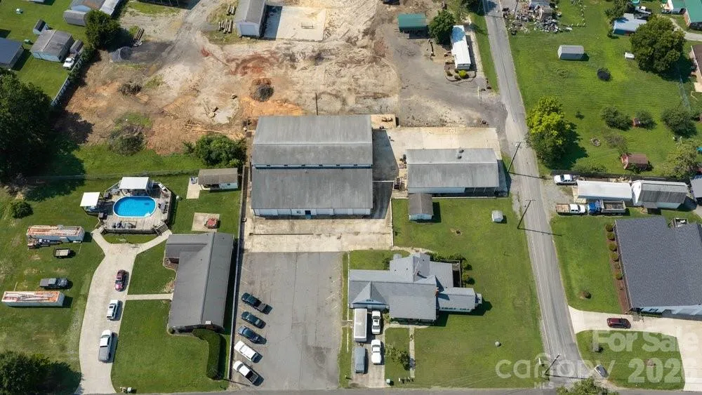 2609 Woodsdale Street Kannapolis, NC 28081