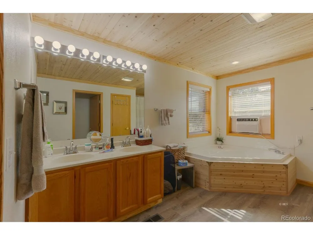1850 Cody Park Road Cotopaxi, CO 81223
