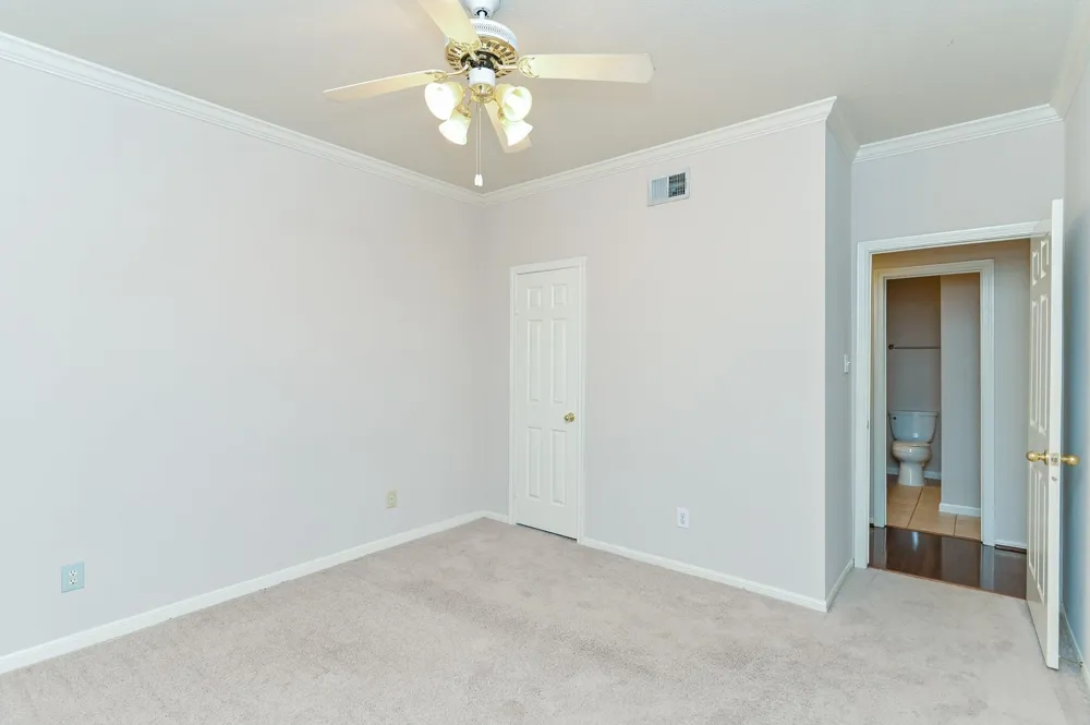 2255 Braeswood Park Drive #267 Houston, TX 77030