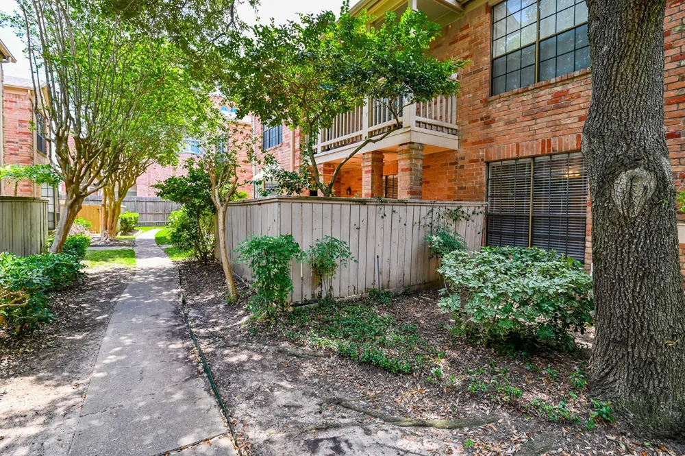2255 Braeswood Park Drive #267 Houston, TX 77030