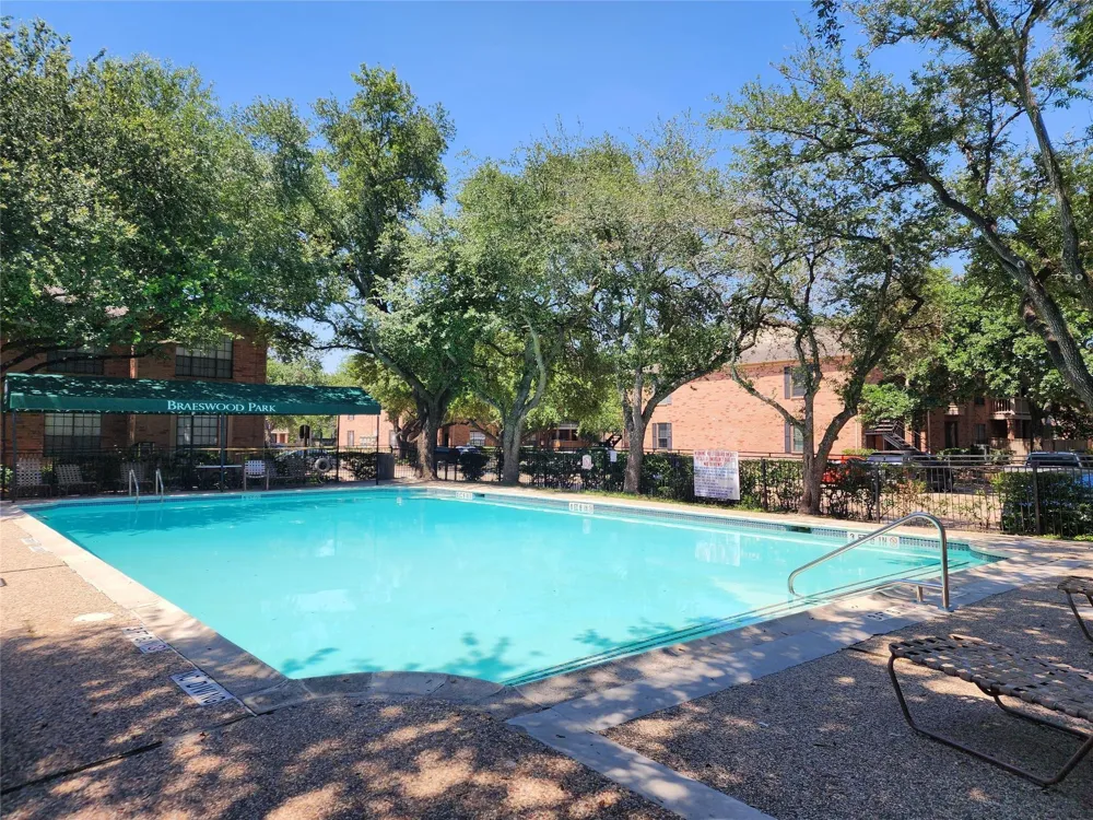 2255 Braeswood Park Drive #267 Houston, TX 77030