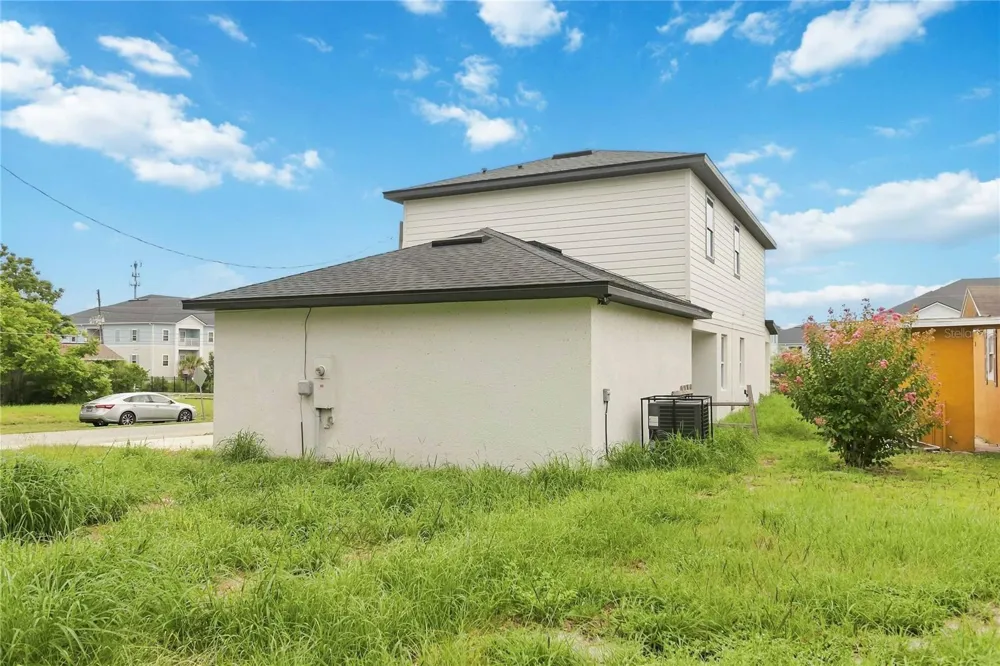 426 S HUDSON STREET Orlando, FL 32835