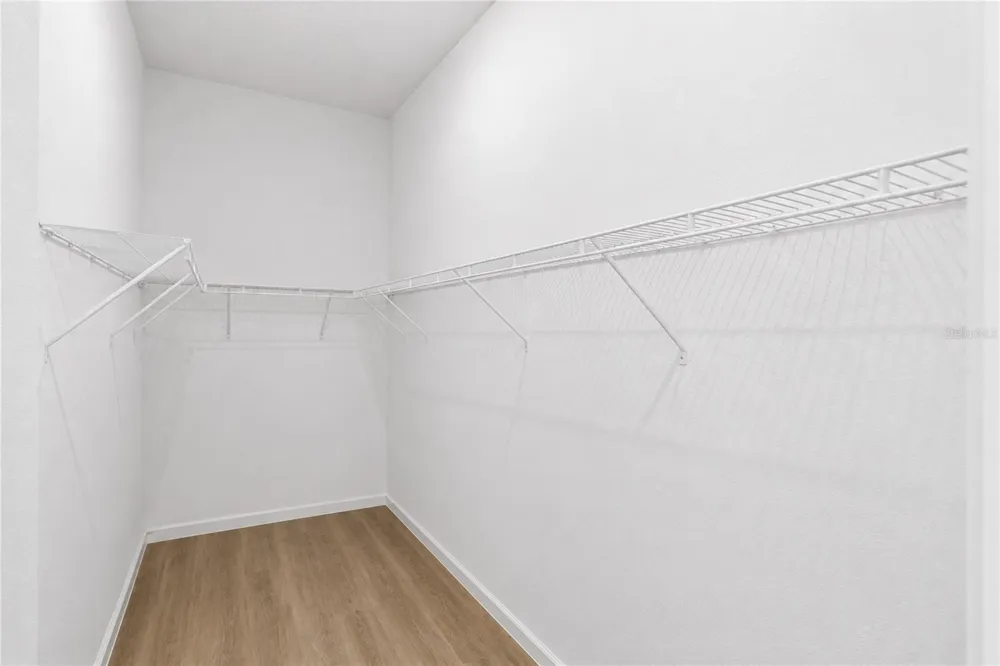 426 S HUDSON STREET Orlando, FL 32835