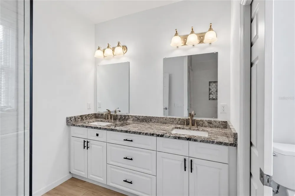 426 S HUDSON STREET Orlando, FL 32835