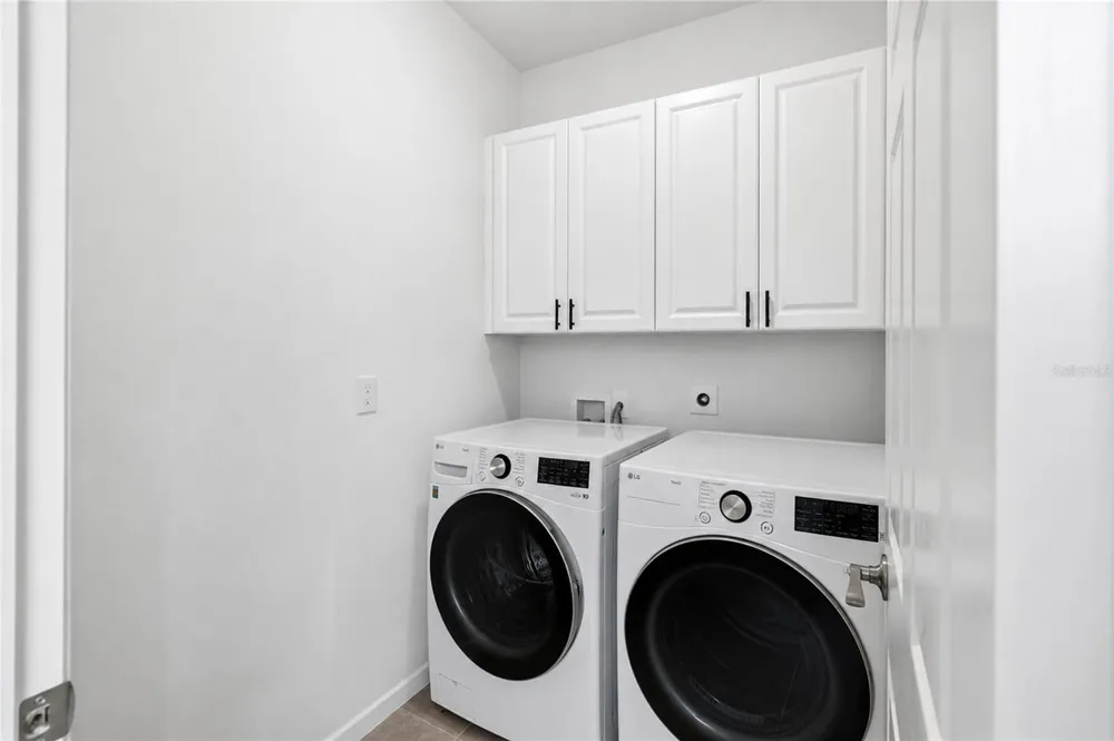 426 S HUDSON STREET Orlando, FL 32835