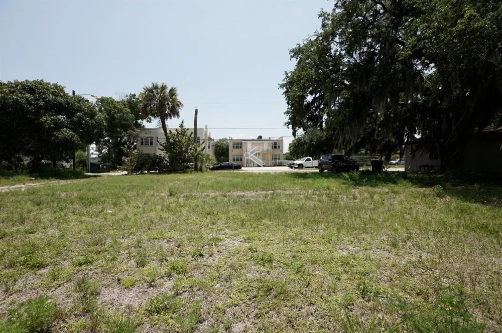 110 12TH N STREET Fort Pierce, FL 34950