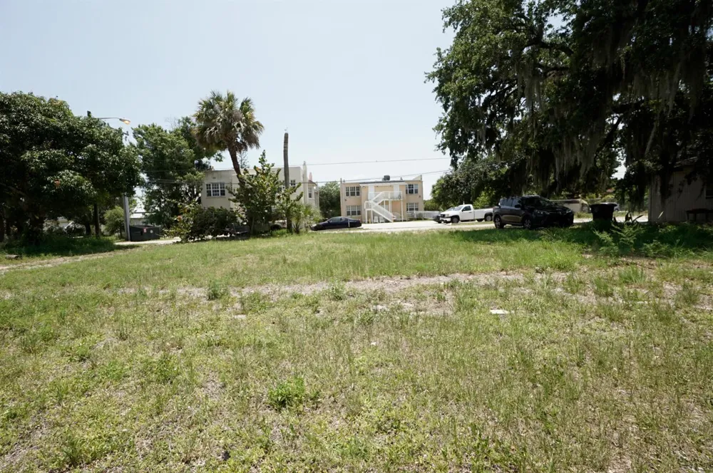 110 12TH N STREET Fort Pierce, FL 34950