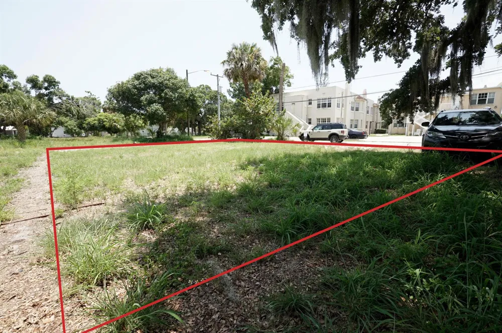 110 12TH N STREET Fort Pierce, FL 34950