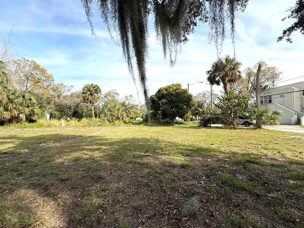 110 12TH N STREET Fort Pierce, FL 34950