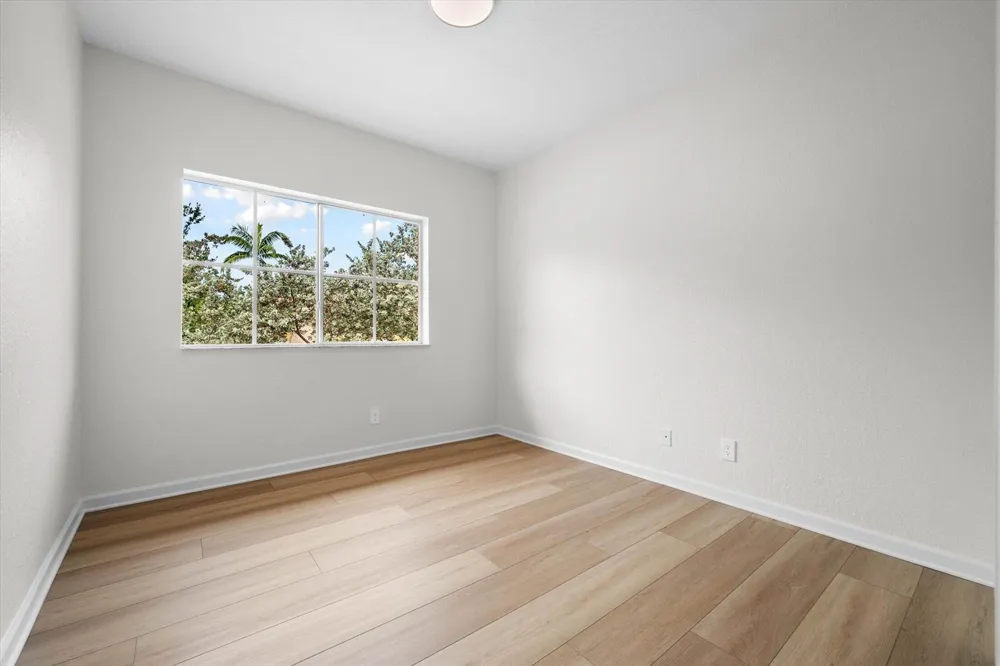 1204 SANTA CATALINA LANE North Lauderdale, FL 33068