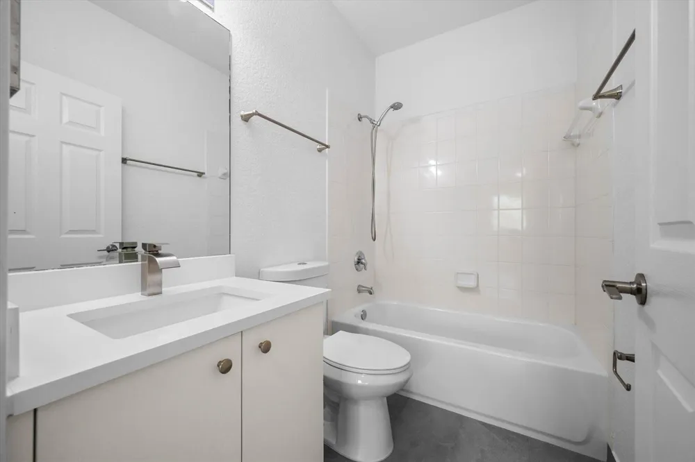 1204 SANTA CATALINA LANE North Lauderdale, FL 33068