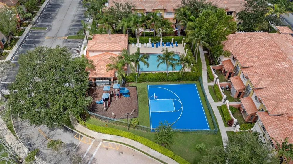1204 SANTA CATALINA LANE North Lauderdale, FL 33068