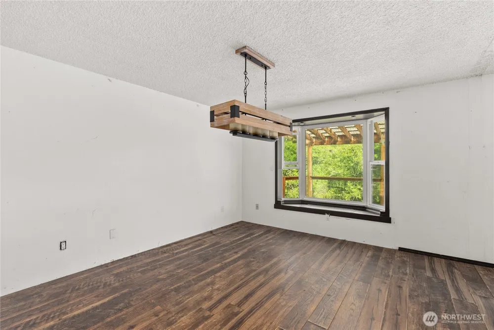 431 Highland Valley Road Morton, WA 98356