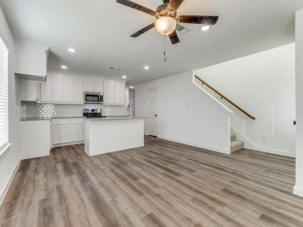 1017 Ray Drive Denison, TX 75020