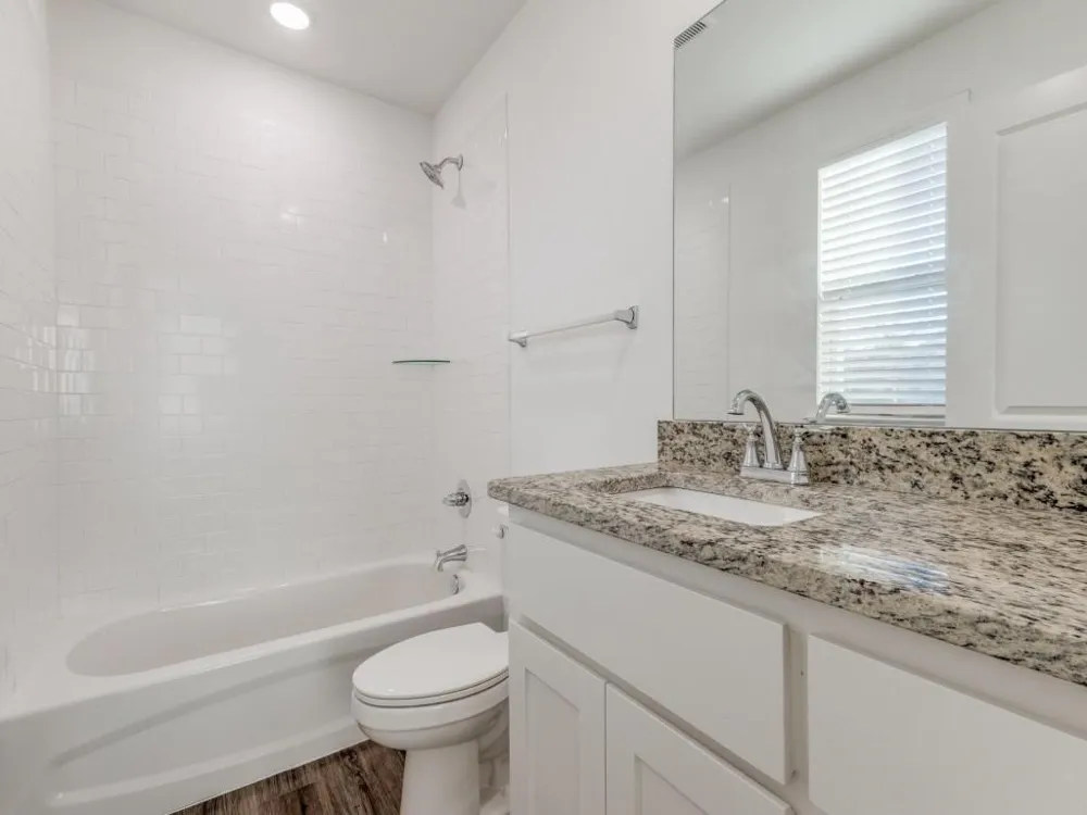 1017 Ray Drive Denison, TX 75020