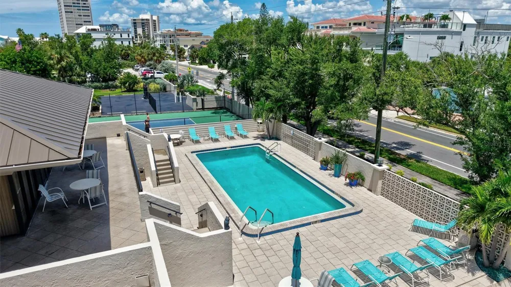 420 BEACH ROAD #508 Sarasota, FL 34242