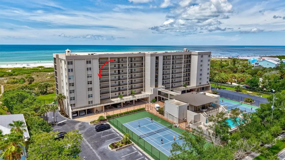 420 BEACH ROAD #508 Sarasota, FL 34242