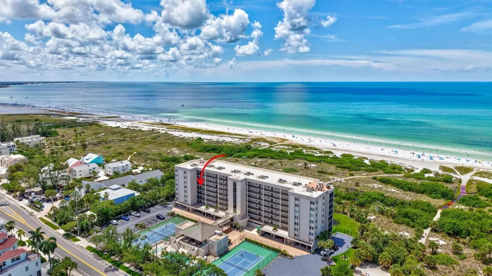 420 BEACH ROAD #508 Sarasota, FL 34242