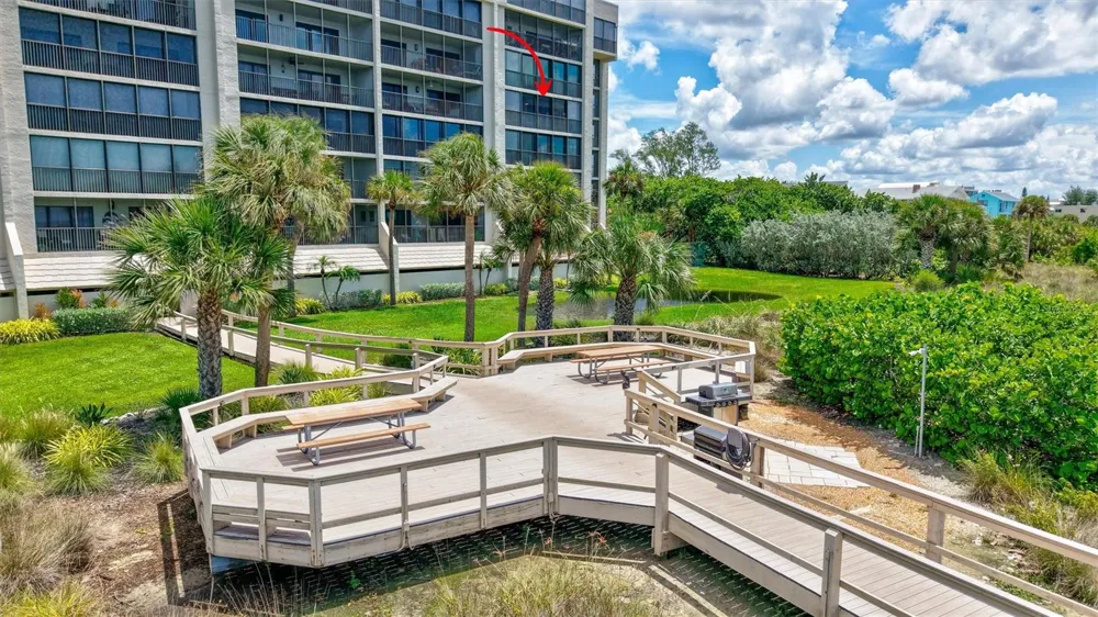 420 BEACH ROAD #508 Sarasota, FL 34242