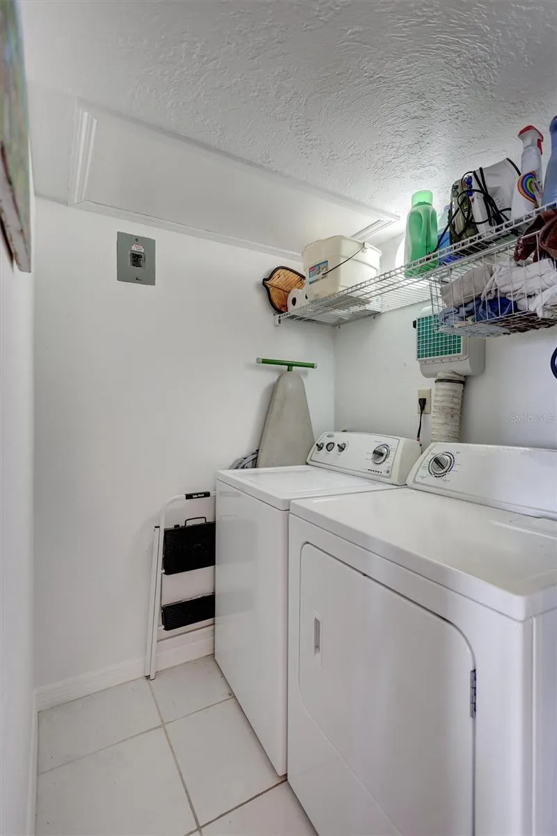 420 BEACH ROAD #508 Sarasota, FL 34242