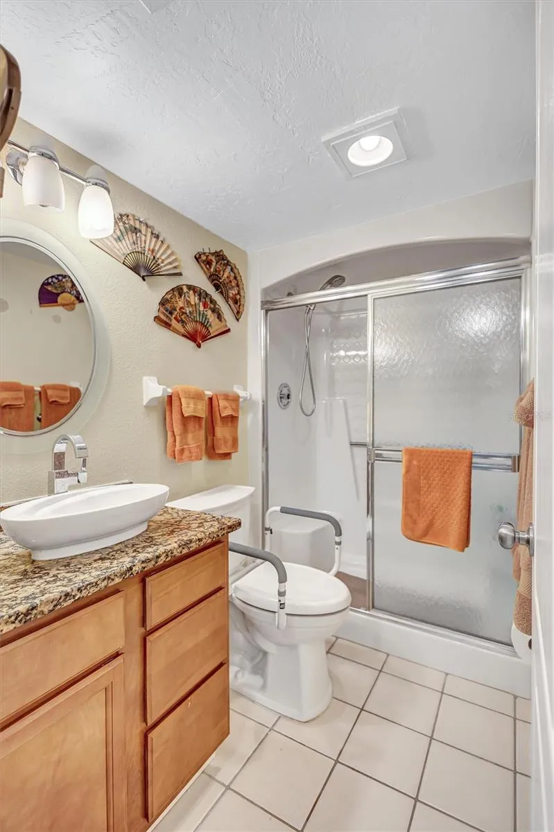 420 BEACH ROAD #508 Sarasota, FL 34242