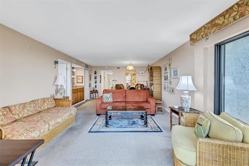 420 BEACH ROAD #508 Sarasota, FL 34242