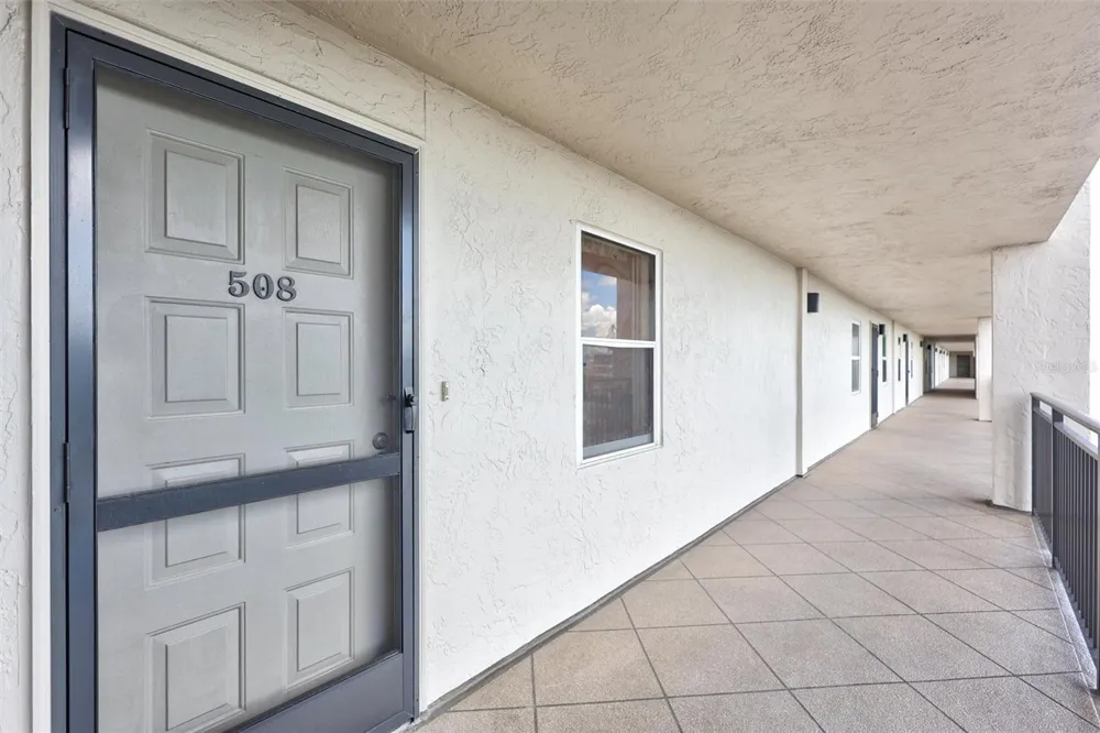420 BEACH ROAD #508 Sarasota, FL 34242