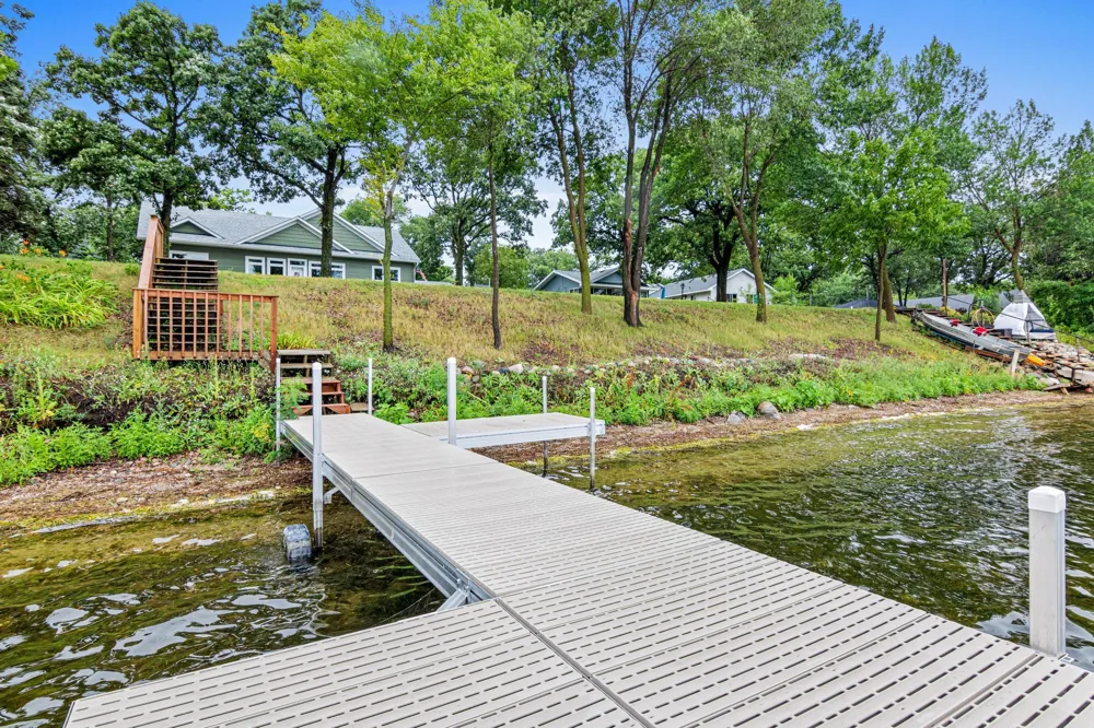 241 Lakeshore Drive Big Lake, MN 55309