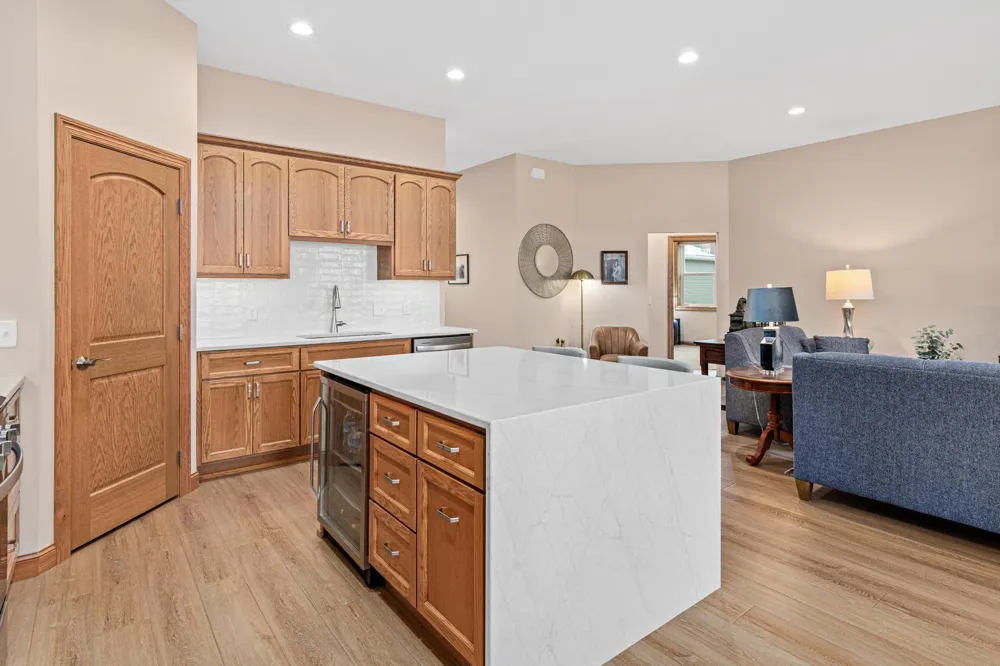 241 Lakeshore Drive Big Lake, MN 55309