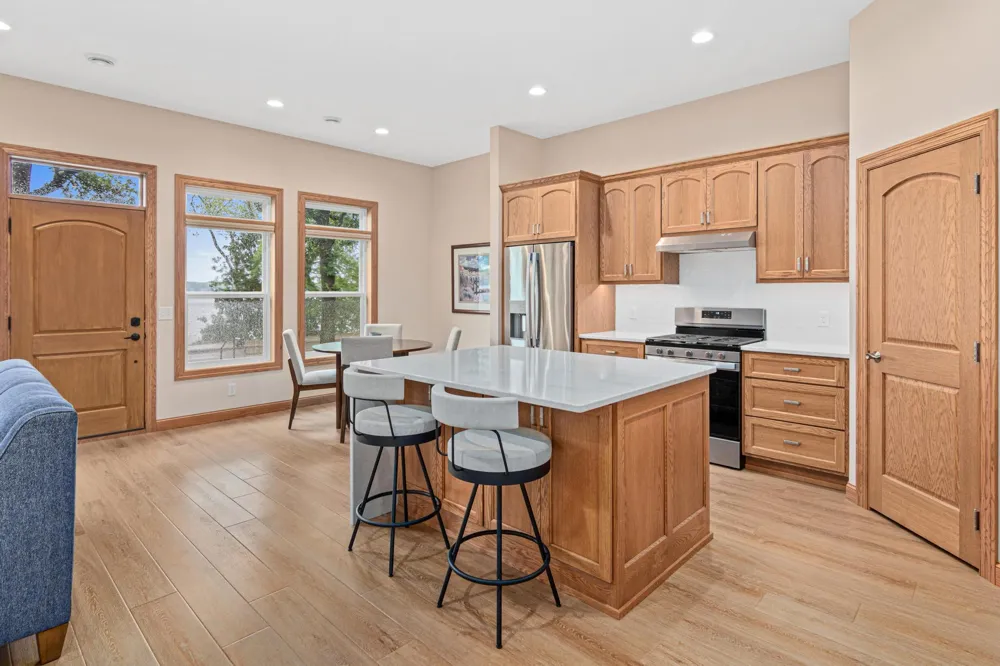 241 Lakeshore Drive Big Lake, MN 55309