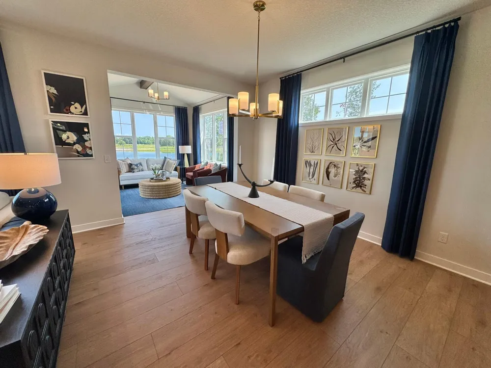 8176 Haywood Drive Lino Lakes, MN 55014