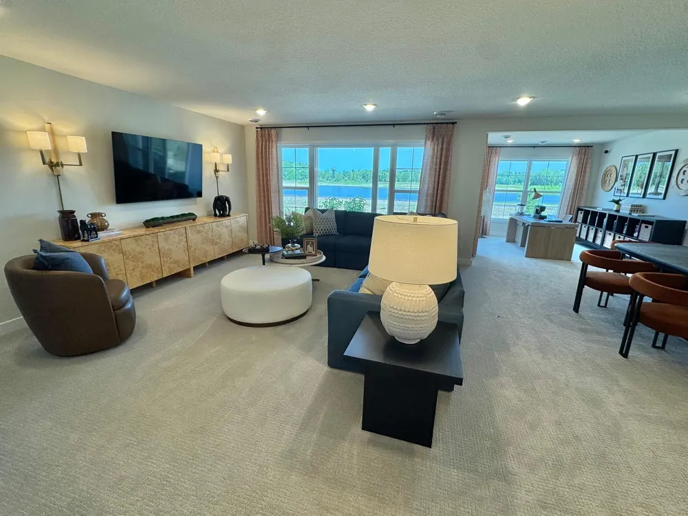 8176 Haywood Drive Lino Lakes, MN 55014
