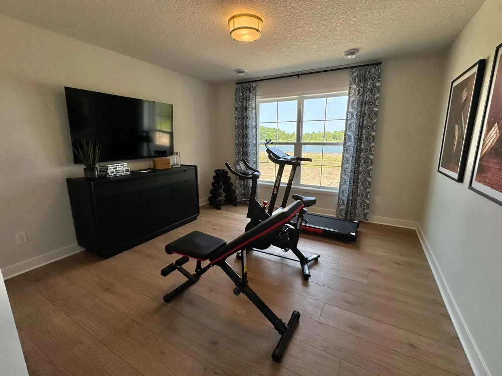 8176 Haywood Drive Lino Lakes, MN 55014