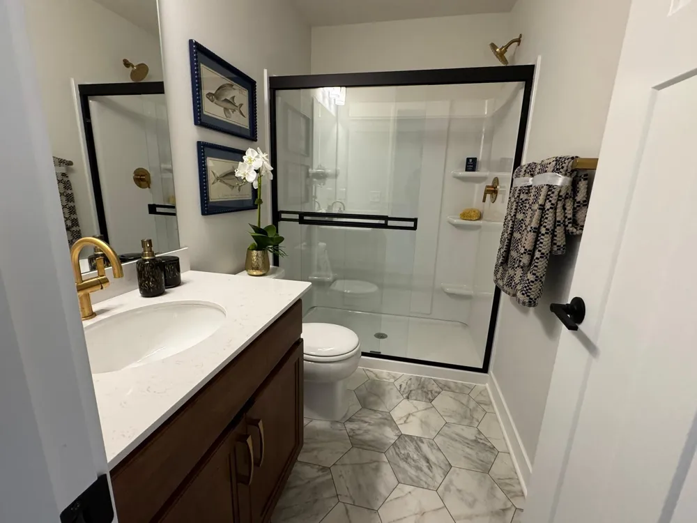 8176 Haywood Drive Lino Lakes, MN 55014