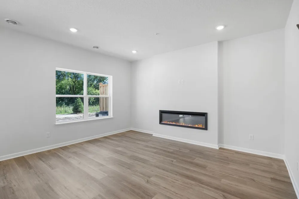 677 Tulare Terrace Newport, MN 55055