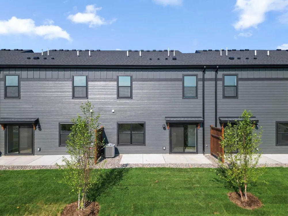 677 Tulare Terrace Newport, MN 55055