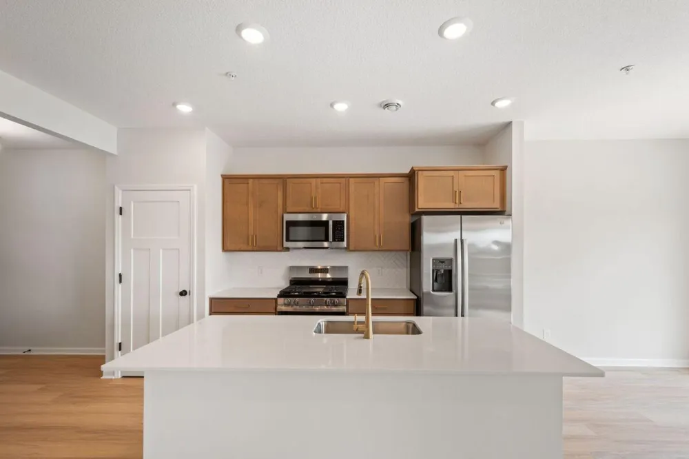 673 Tulare Terrace Newport, MN 55055