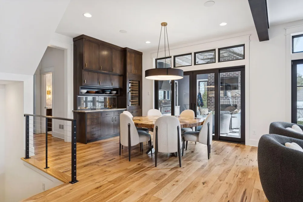 373 Park Street E Wayzata, MN 55391