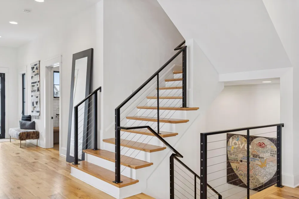 373 Park Street E Wayzata, MN 55391