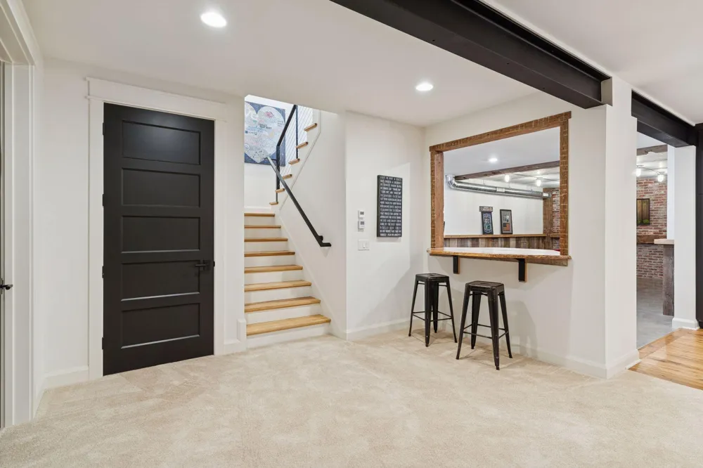 373 Park Street E Wayzata, MN 55391