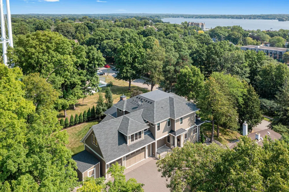 373 Park Street E Wayzata, MN 55391
