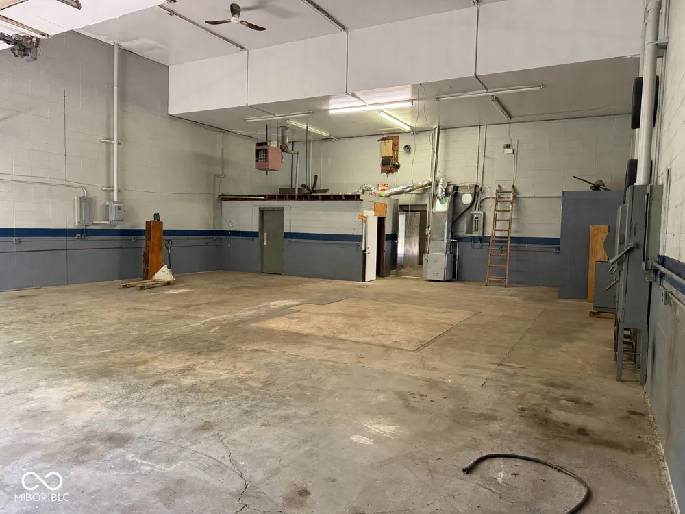 2115 E 45th Street Indianapolis, IN 46205
