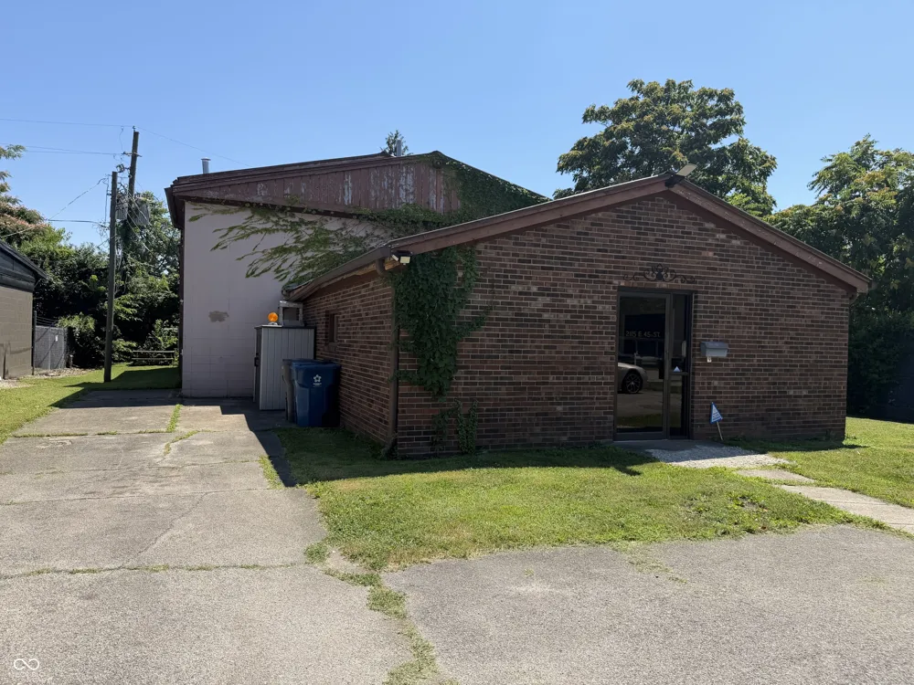 2115 E 45th Street Indianapolis, IN 46205