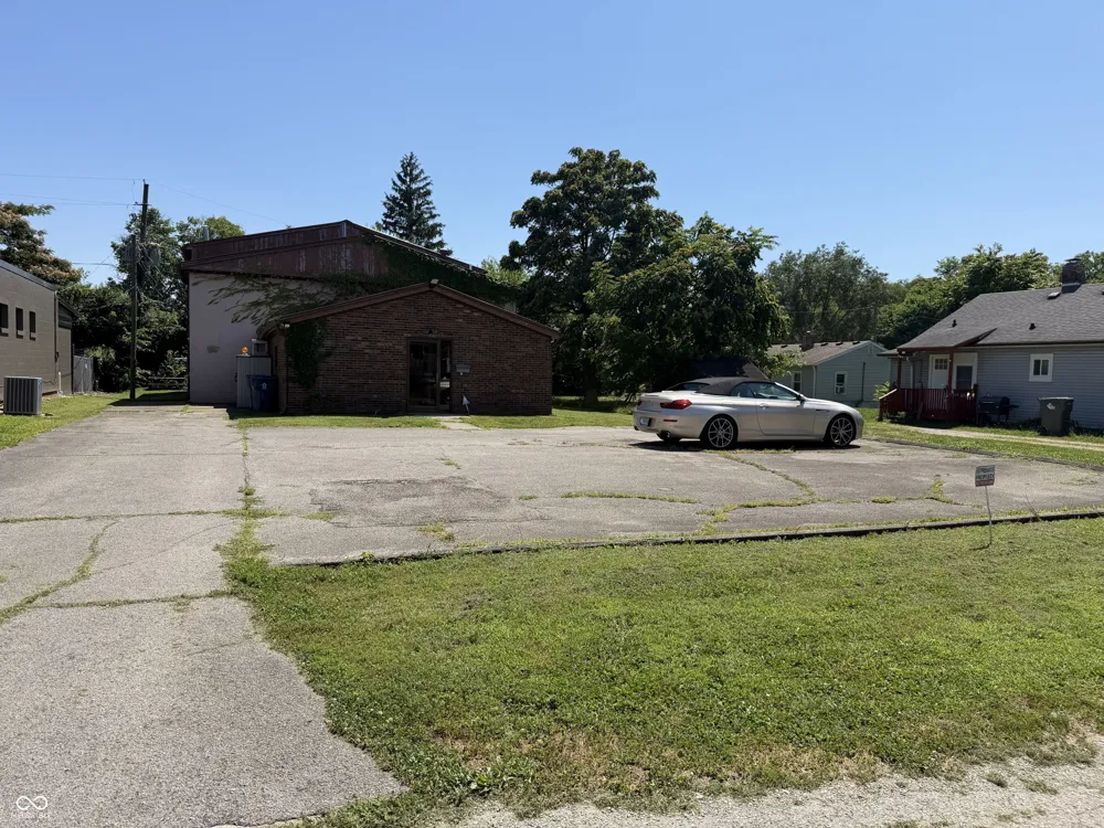 2115 E 45th Street Indianapolis, IN 46205