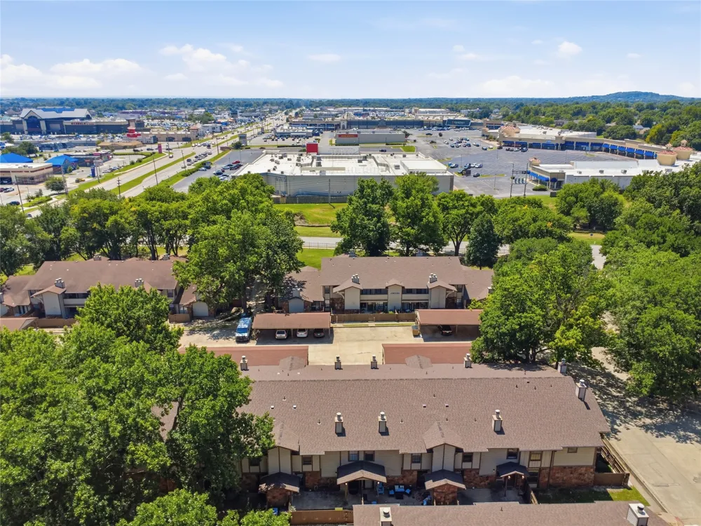 6514 S Memorial Drive ##J Tulsa, OK 74133