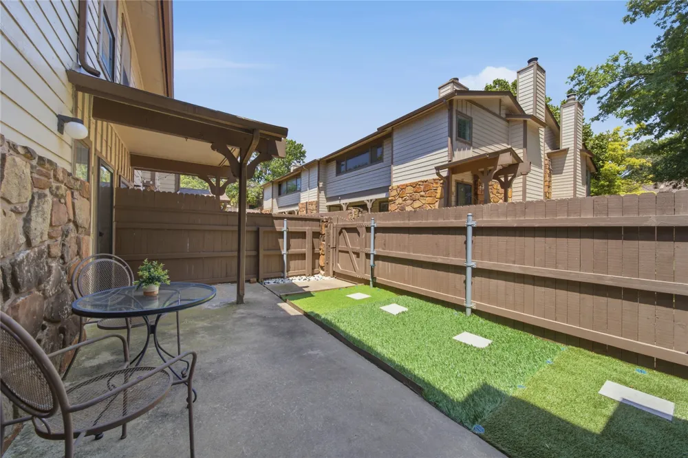 6514 S Memorial Drive ##J Tulsa, OK 74133