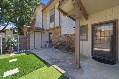 6514 S Memorial Drive ##J