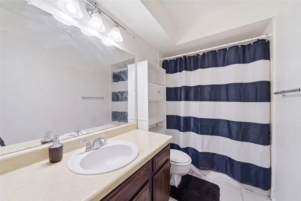 6514 S Memorial Drive ##J Tulsa, OK 74133