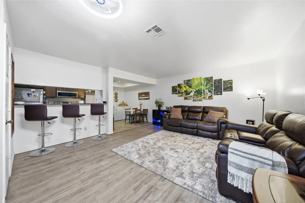 6514 S Memorial Drive ##J Tulsa, OK 74133